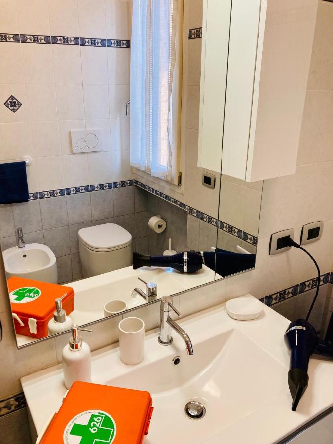 Tuliphouse Da Davide Appartement Bologna Buitenkant foto